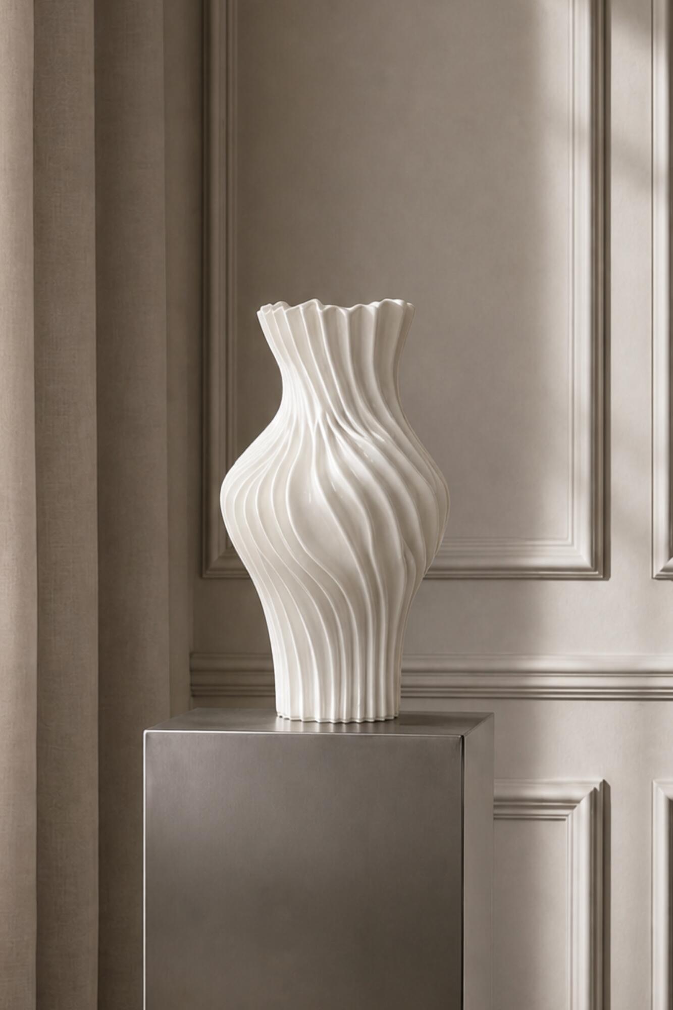 Sculpa vase, H31 cm – Cloud